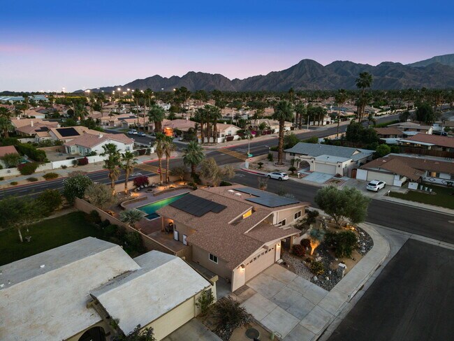 Building Photo - 43260 Silk Tree Ln