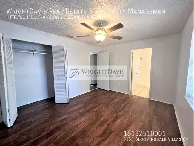 Building Photo - 3153 Bloomingdale Villas Ct