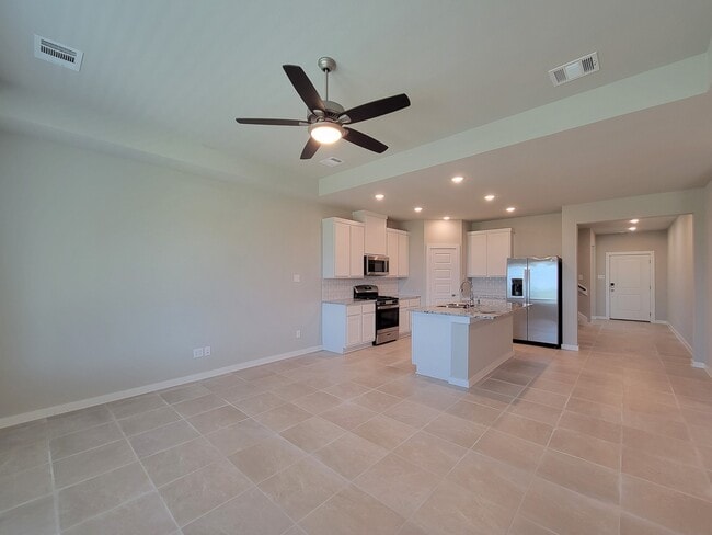 Building Photo - 2905 Terrace Grove Dr