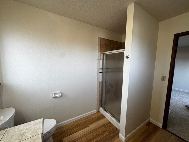 Building Photo - Charming 3 Bedroom 2 Bath home located in Humboldt Hill!