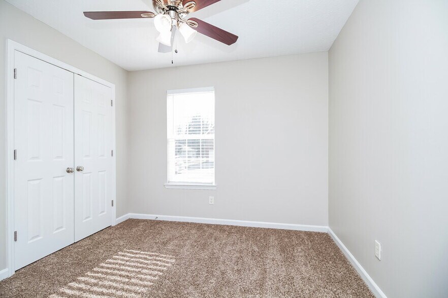 Building Photo - 7036 Hickory Pass Ln