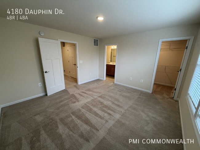 Building Photo - 4180 Dauphin Dr