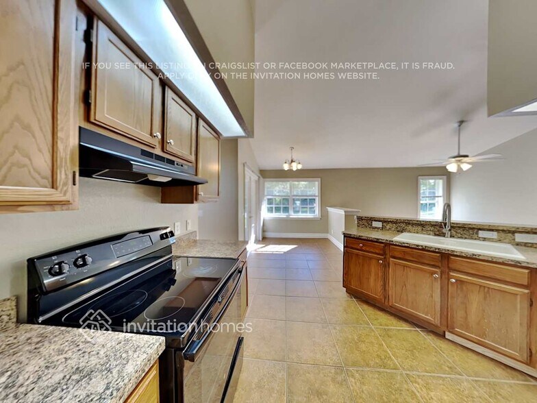 Building Photo - 22 Cabello St