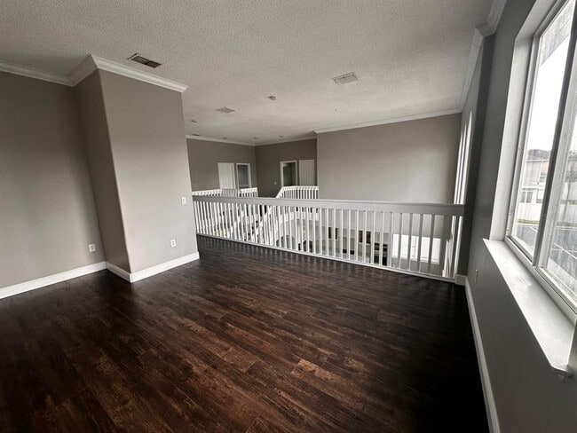 Building Photo - 1735 White Heron Bay Cir