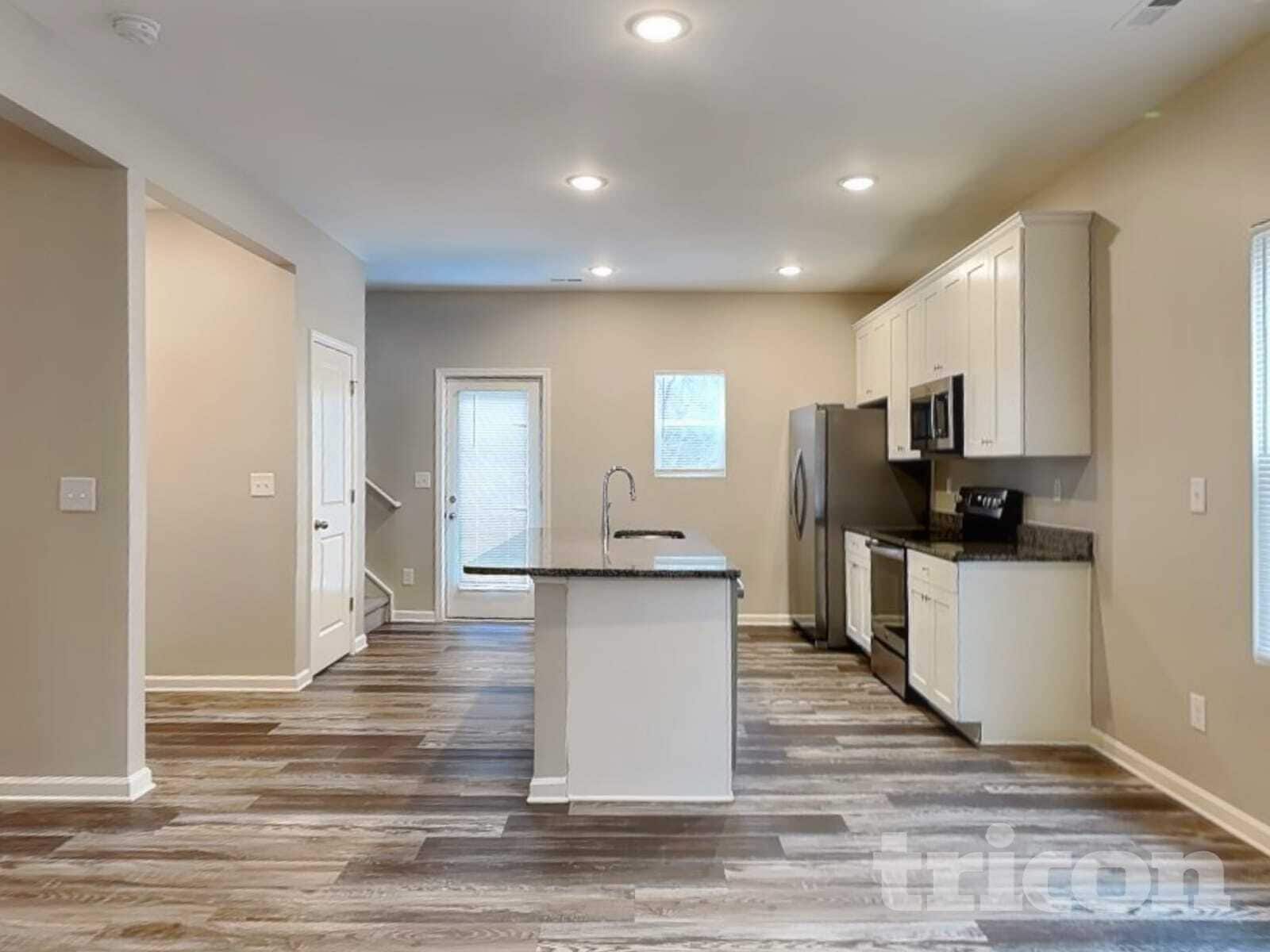 Building Photo - 808 Caper St