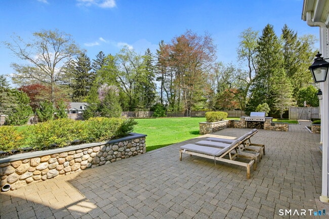 Building Photo - 774 South Ave