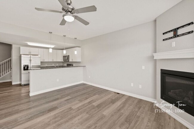 Building Photo - 756 Brambleberry Hts