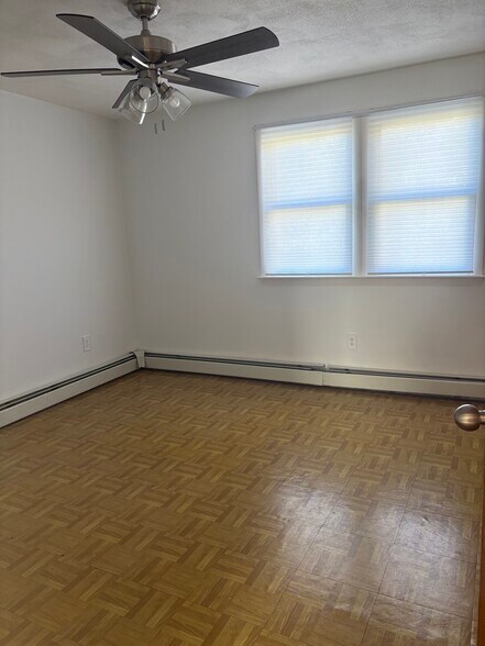 upstairs bedroom / office front - 183 Walnut Hill Rd
