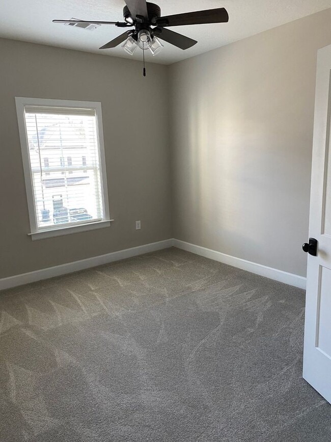 Building Photo - AVAILABLE NOW IN AVENEL PLACE