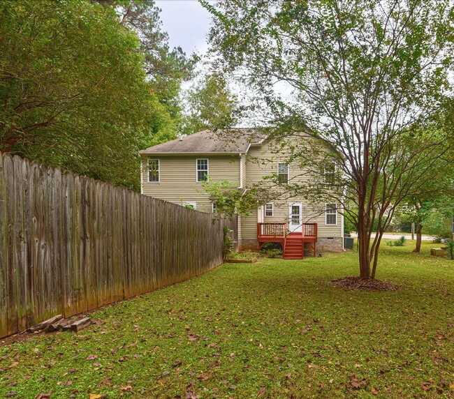 Building Photo - Charming Wake Forest Gem - 3 Bedroom Townhome