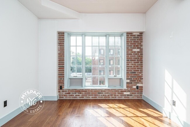 Building Photo - 31 Brooklyn Ave