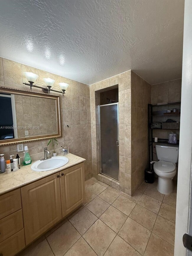 Building Photo - 9260 Bay Harbor Terrace