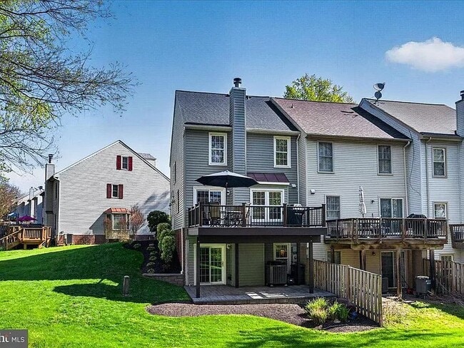 Building Photo - 14083 Betsy Ross Ln