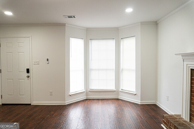 Building Photo - 5624 Stonington Trace Pkwy