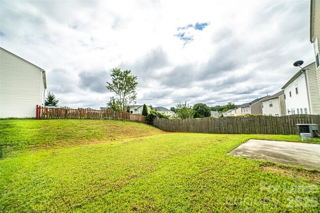 Building Photo - 2035 Speedwell Ct