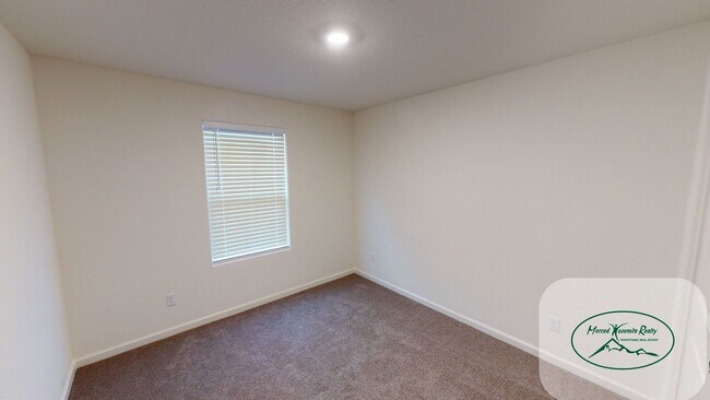 Building Photo - 218 Shafer Ave