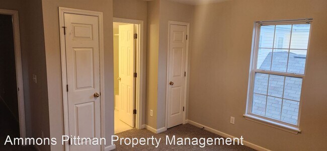 Building Photo - 3 br, 2.5 bath House - 2615 Vega Court