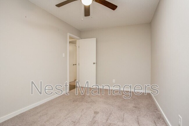 Building Photo - 4616 Pine Needle Ct