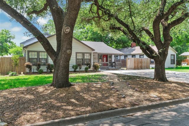 Building Photo - 616 Bellevue Dr