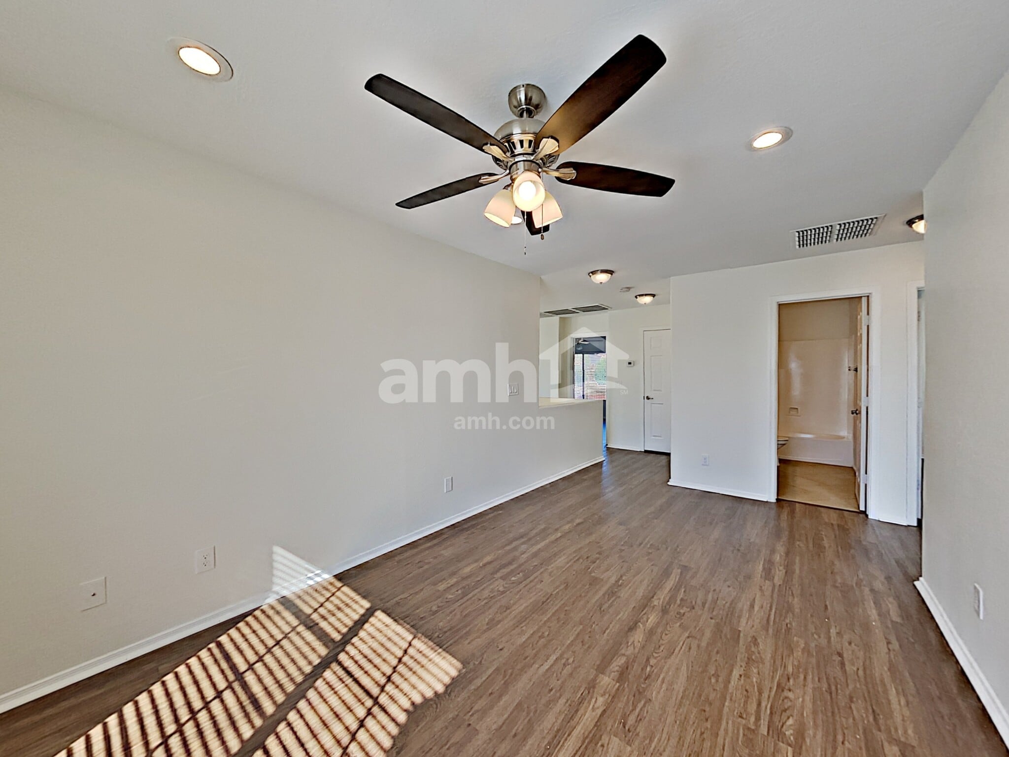Building Photo - 3624 W Steinbeck Dr