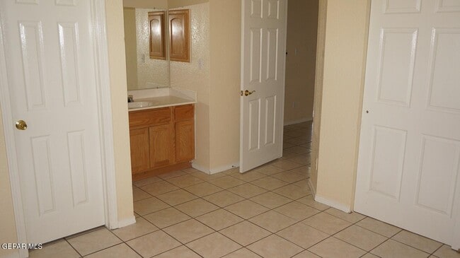 Building Photo - 8909 Herbert St