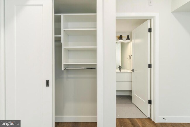 Building Photo - 1102 Germantown Ave