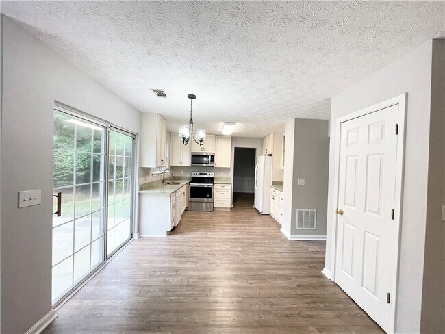 Building Photo - 1820 Chasewood Park Dr