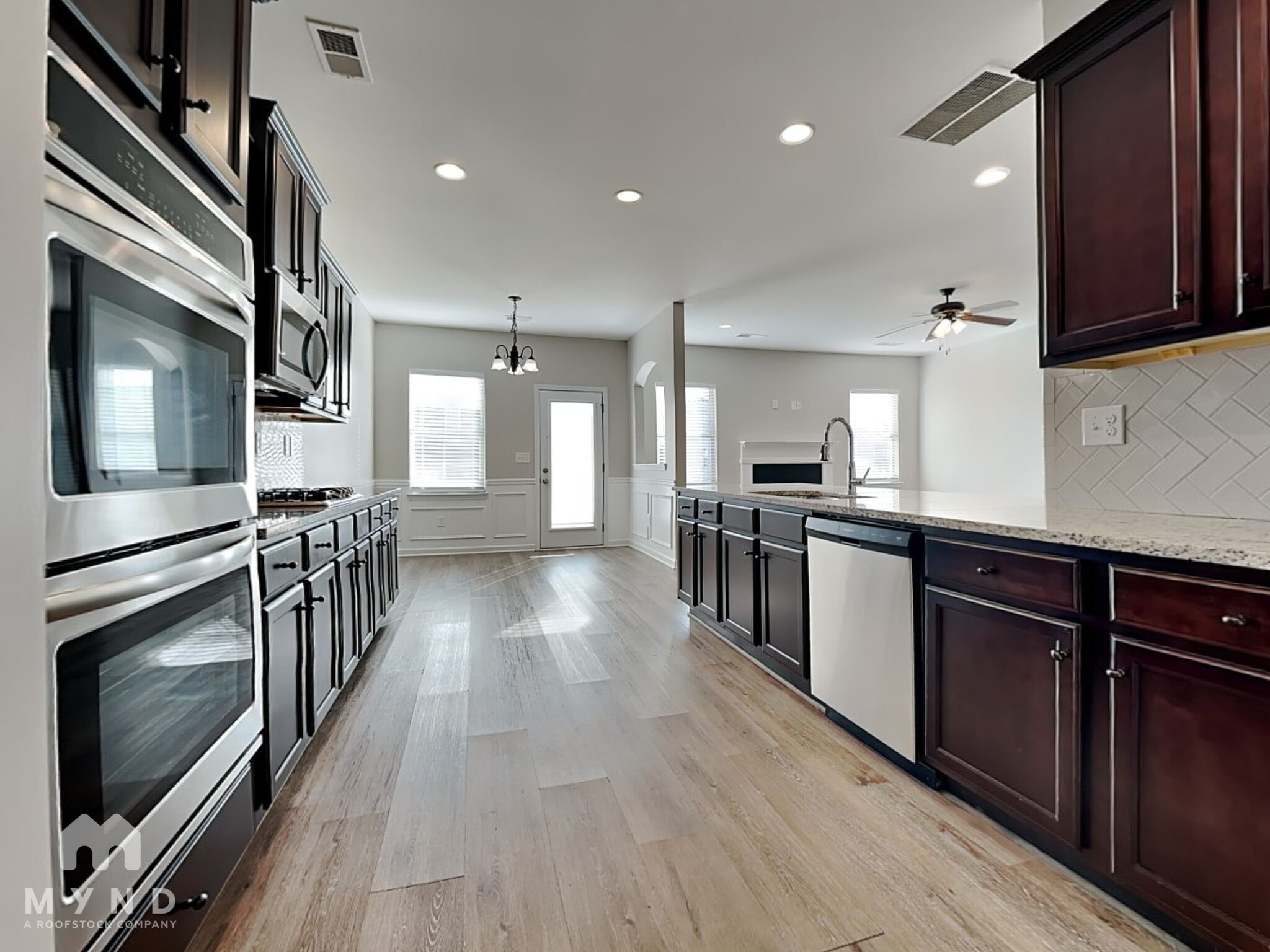 Building Photo - 409 Atlas Ct