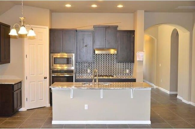 Building Photo - 15908 Dink Pearson Ln