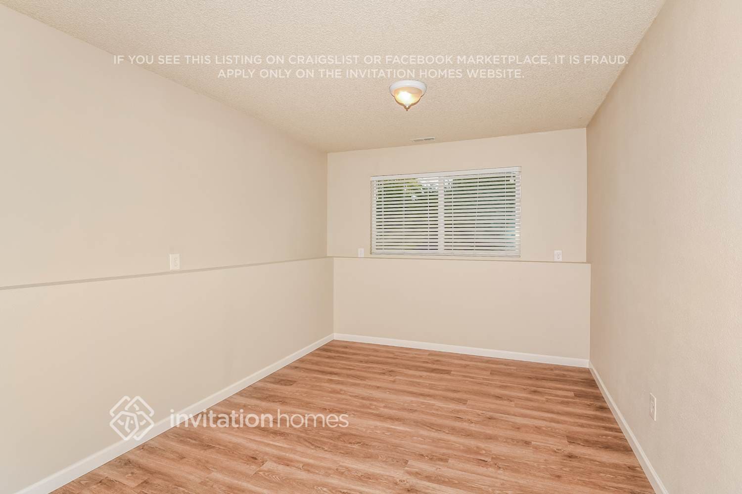 Building Photo - 11834 SE 263rd Ct