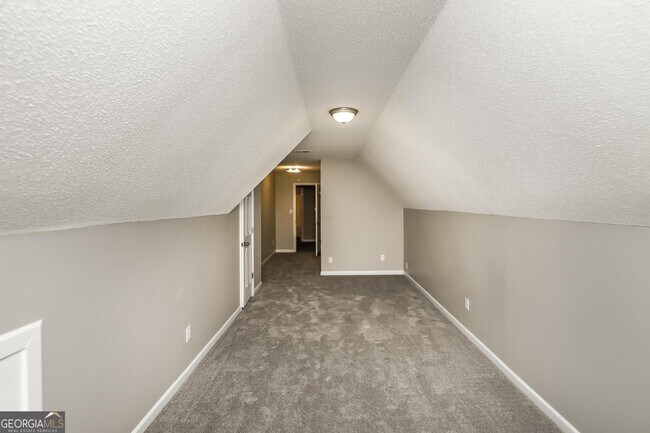 Building Photo - 4410 Pipestone Pl