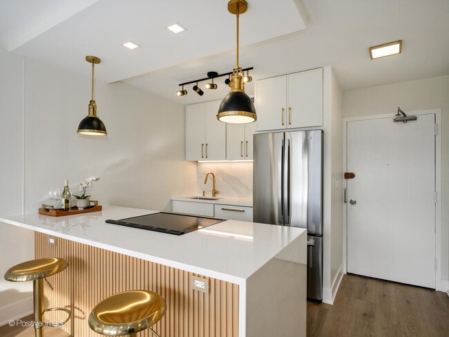 Building Photo - 1360 N Sandburg Terrace