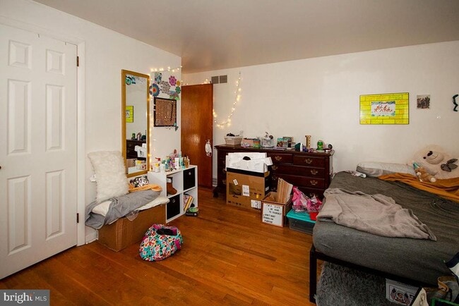 Building Photo - 316 Swarthmore Rd