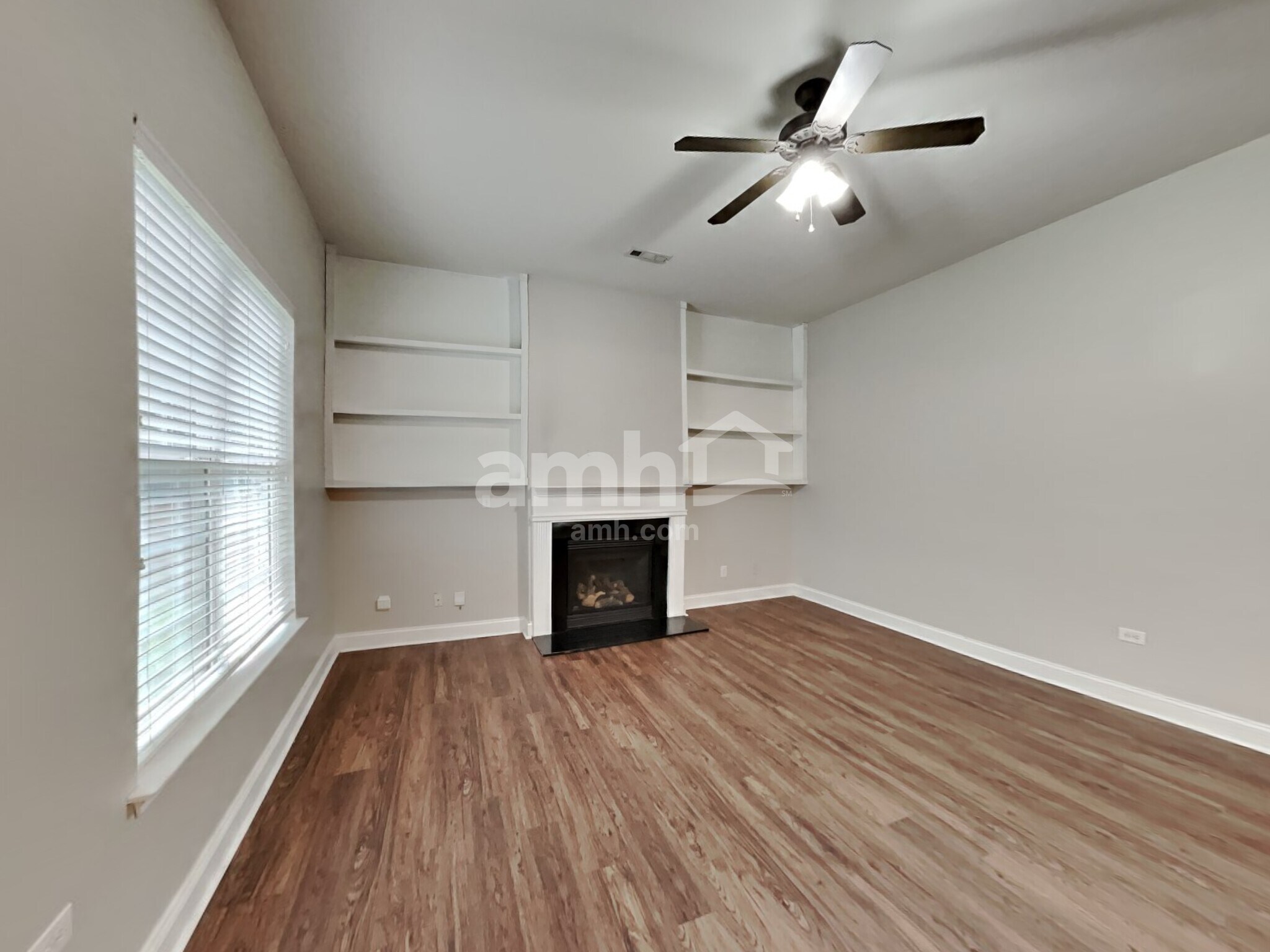 Building Photo - 1309 Bedlington Dr NW