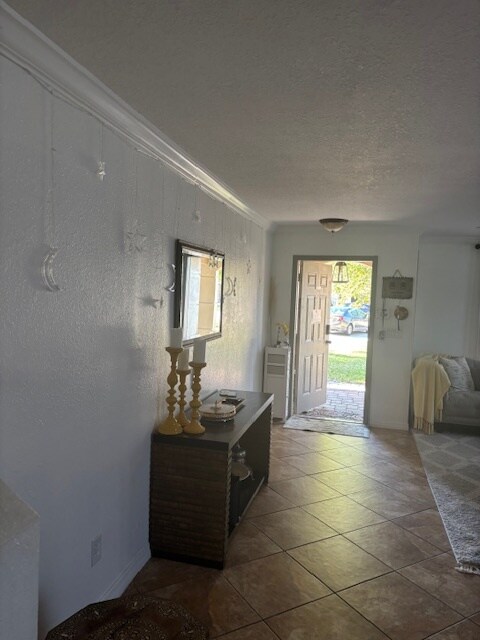Building Photo - 2054 Providence Pl