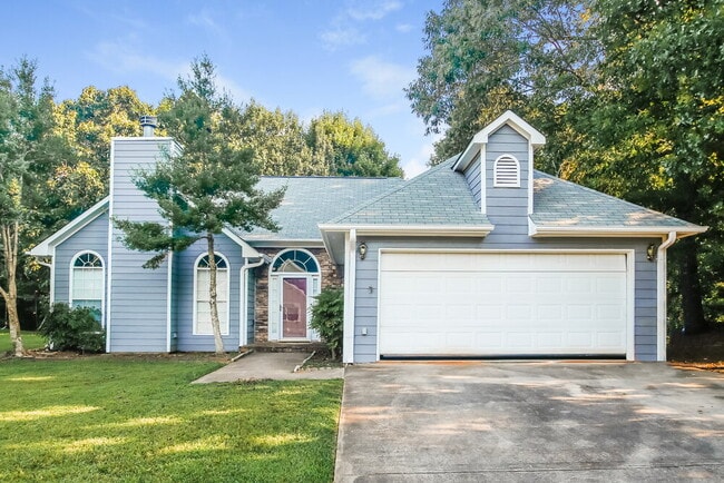Building Photo - 6857 Robinwood Trail