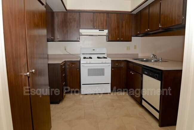 Building Photo - 23A Lemon Dr