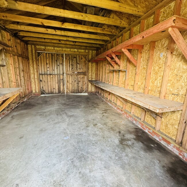 Building Photo - 1 Lutcher Circle A