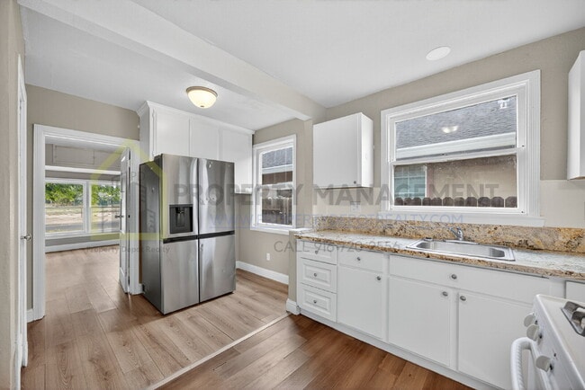 Building Photo - Charming 3-Bedroom Home for Rent – Comfortable Living in a Great Location!