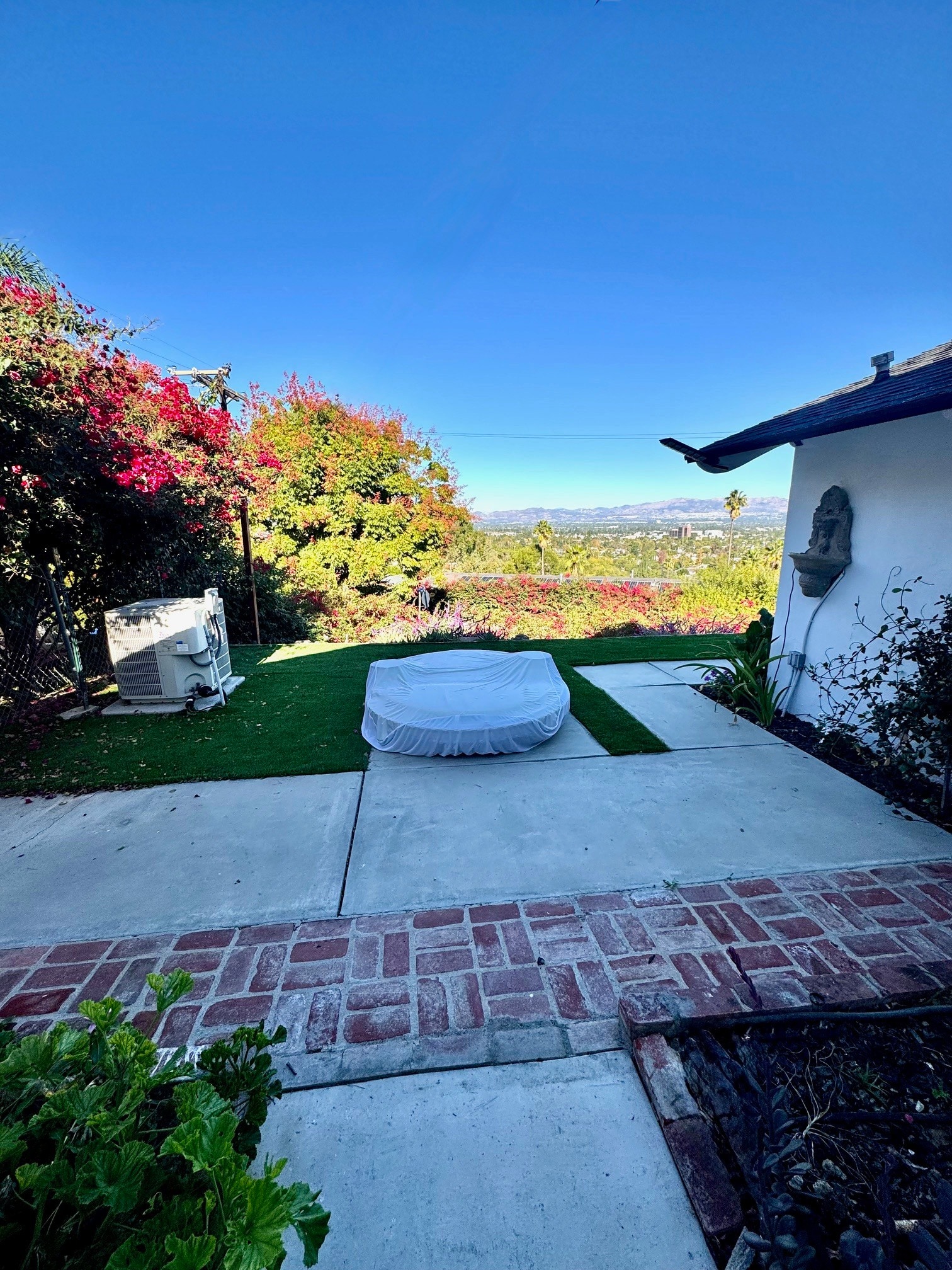 Building Photo - 4624 Gable Dr