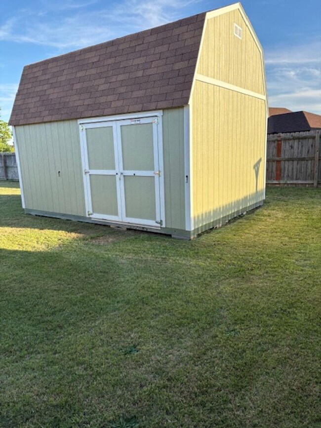 Building Photo - 3106 Alamocitos Creek Dr