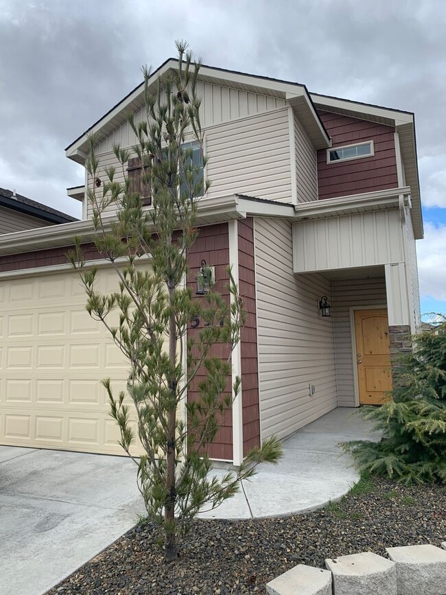 Building Photo - 597 S Grey Pine Ln
