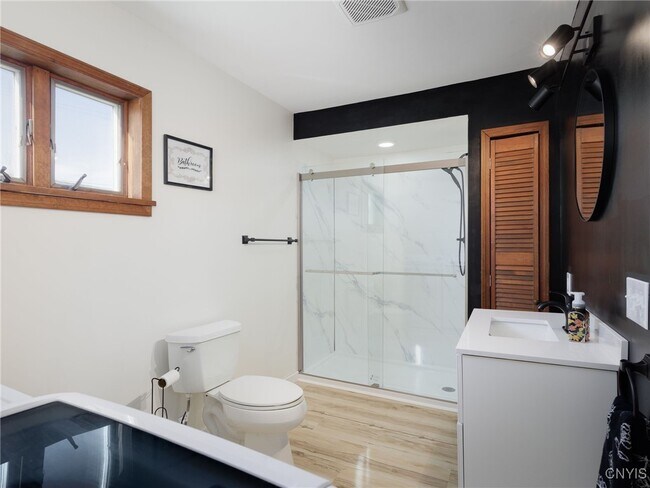 Building Photo - 35749 Sayre Rd