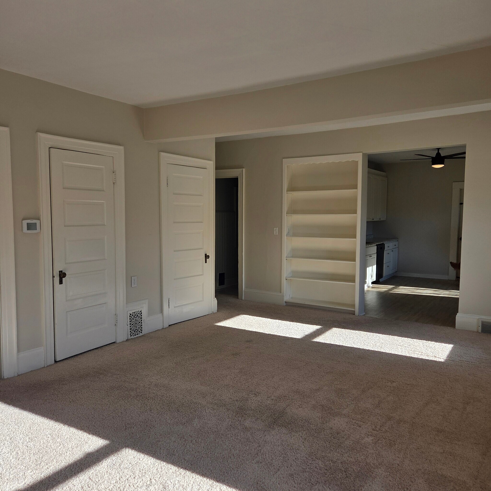 Living Room 1 - 454 W Wisconsin Ave