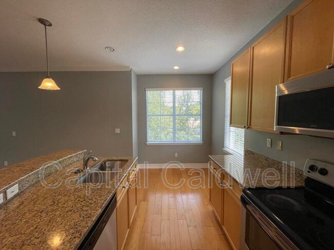 Building Photo - 4501 Bay Spring Ct