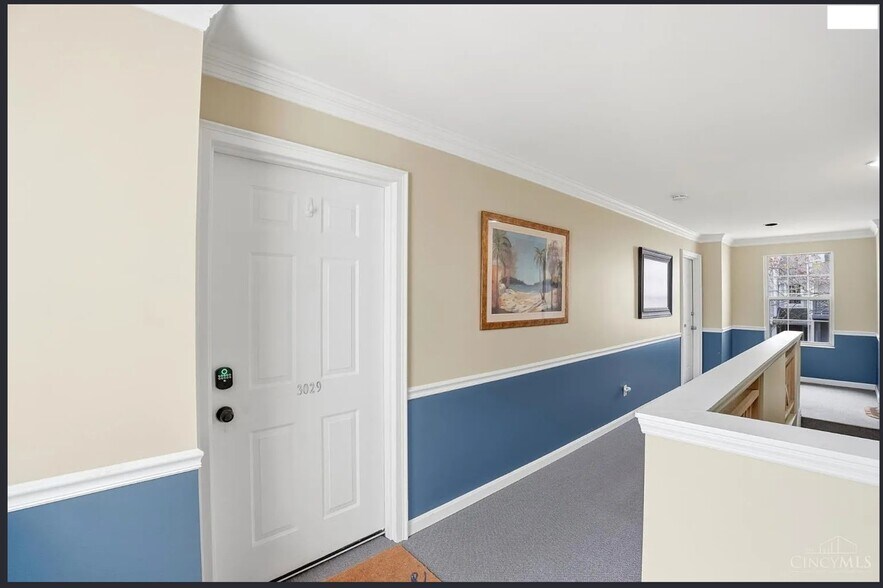 Building Photo - 3029 Stratford Ct