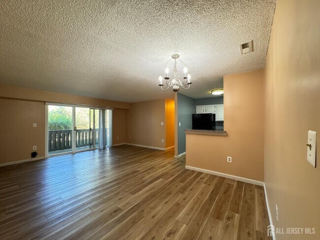 Building Photo - 2015 Aspen Dr