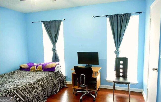 Building Photo - 852 Glynn Oaks Dr