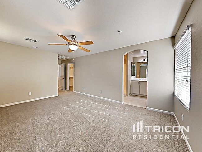Building Photo - 12597 W Steed Ridge