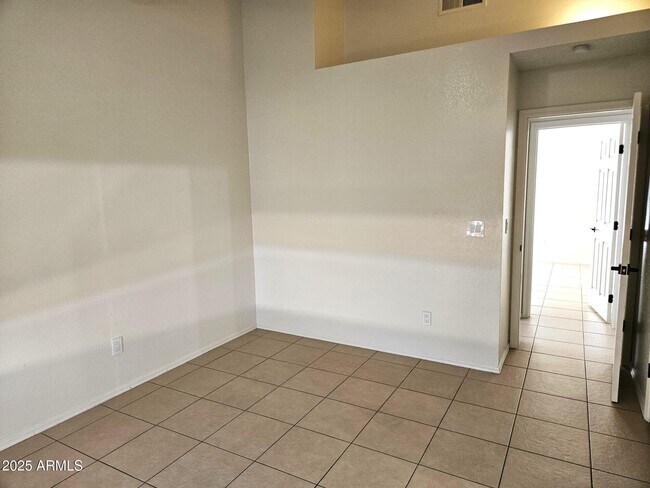 Building Photo - 11224 N 93rd Ave